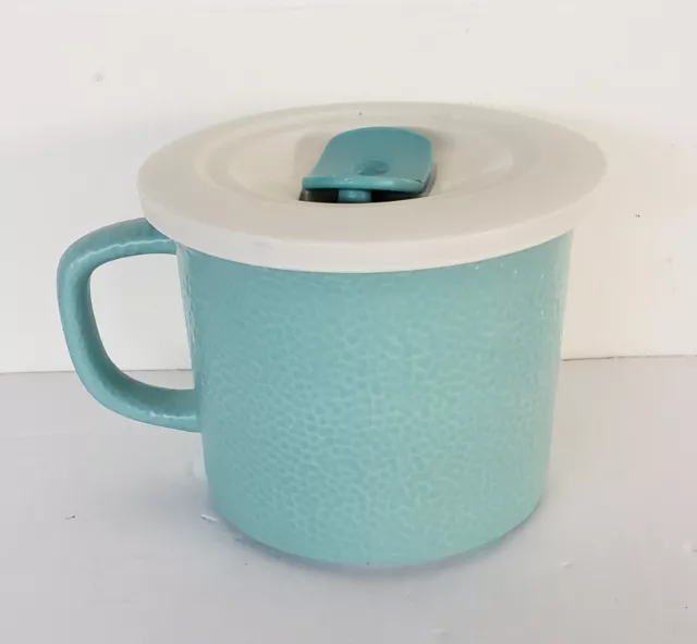 CorningWare 20 ounce meal soup mug with lid, light Turquoise blue pebbled finish