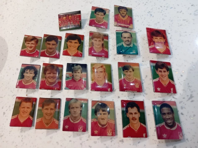 Pin's émaillé Vintage Liverpool Football Club – Badge Collection – Sports