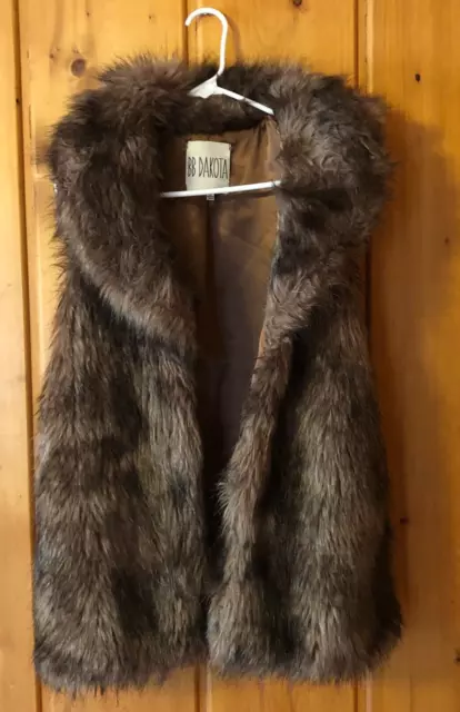 Womens Bb Dakota Faux Fur Vest Coat Size Medium