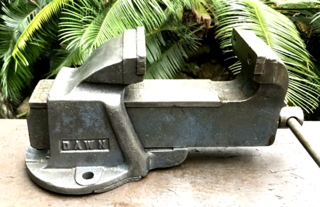 Vintage DAWN 4 SP Bolt on Vice, Australia, Bench old tool Metal Heavy Duty