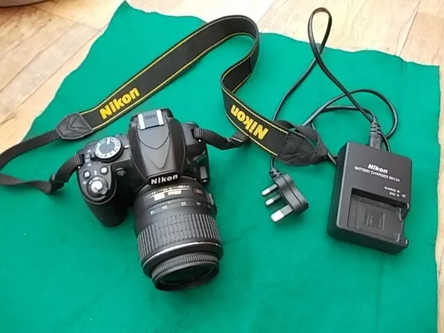 Top Quality Nikon D3100 Camera With 18 -55Mm Detachable Lens + Charger