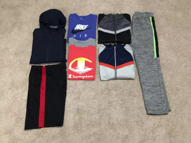 Boys Clothing Lot Size XL 14/16/18 (8 pieces) Nike Under Armour Gap A&F