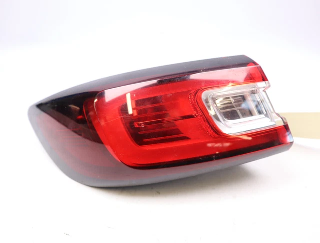 Feu arrière gauche occasion RENAULT CLIO IV Phase 2 - 0.9i TCE -