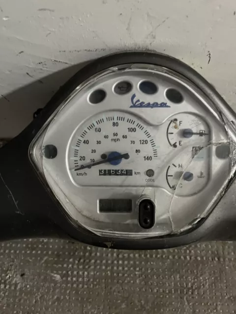 Contachilometri Tachimetro Completo  Piaggio Vespa Liberty GTS 125 200