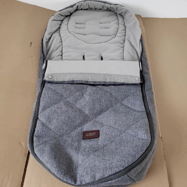 USED GREY TWILL Mamas Papas Ocarro Pram Footmuff Cosy toes