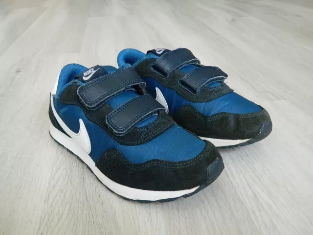 Boys trainers size 2.5 clearance