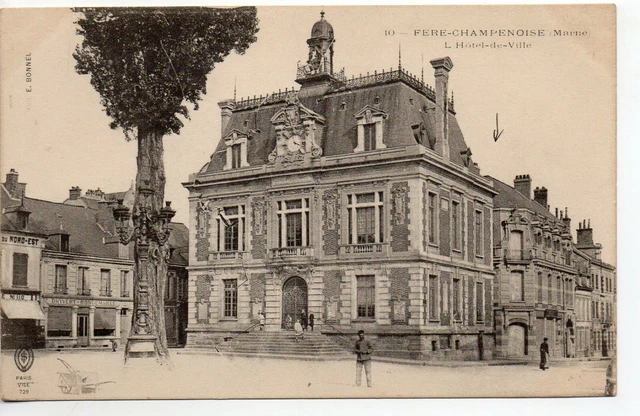 FERE CHAMPAGNE - Marne - CPA 51 - l'Hotel de ville