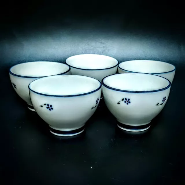 5 Chum Bon Hand Painted Bone China Korean Tea Sake Cups