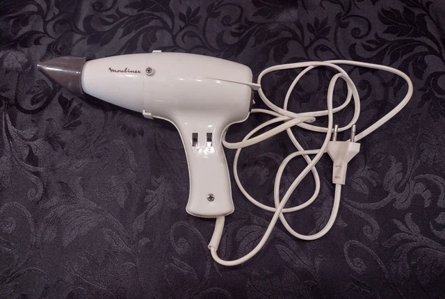 Sèche-cheveux Vintage Moulinex - Modèle Ancien Fonctionnel - 2 Vitesses - Blanc - Occasion