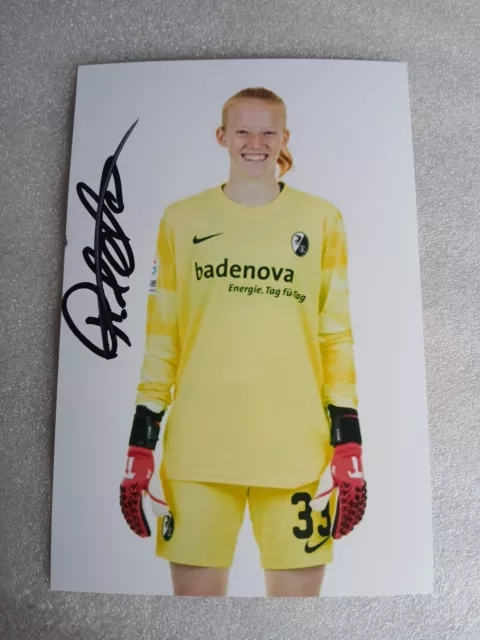 Signiertes Foto Rebecca Adamczyk SC Freiburg Frauen NEU