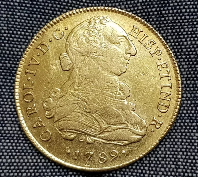 PERÚ año 1789 IJ Carlos IV. BONITOS 8 Escudos ORO de Lima. Busto de Carlos III.