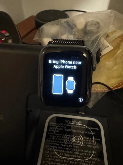 Apple iWatch Series 4 44mm GPS / LTE Space Grey