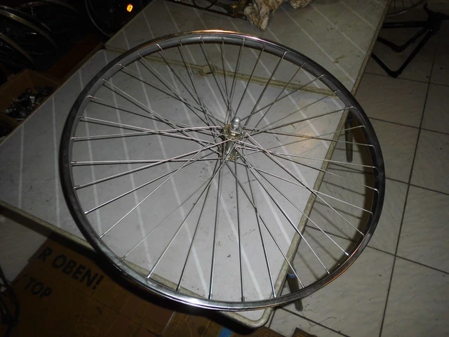 Fahrrad Laufrad 28" vorne Felge Schürmann ETRTO622x22 Typ 112 steel Nabe Union