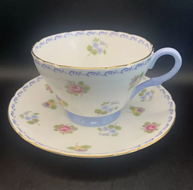 Vtg Shelley Bone China Teacup & Saucer Roses Pansies Forget-Me-Nots Gold Gilt