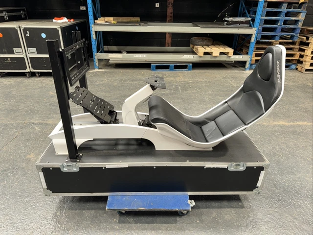 Sim Rig Racing Play Seat PLAYSEAT FORMULA WHITE F1 Sim Racing Gaming Rig Seat. Ex Rental Stock £ ...