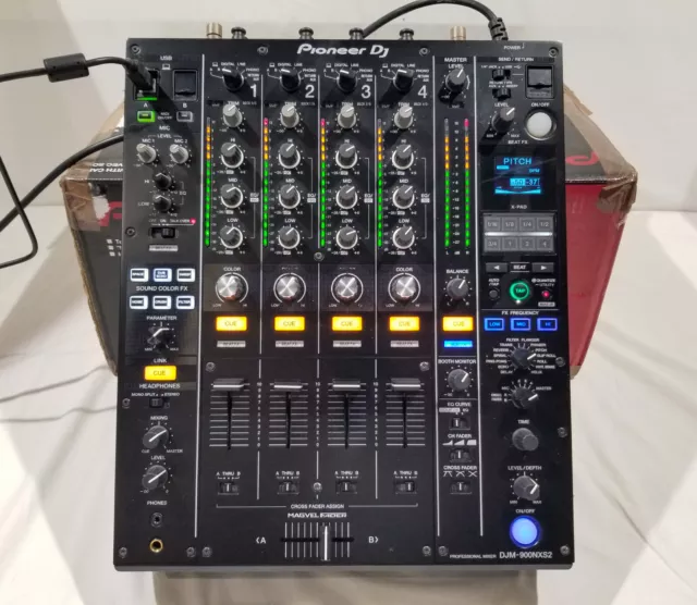 Pioneer DJM 900 NXS2 4 Channel Club Standard Proffesional DJ Mixer Rekordbox