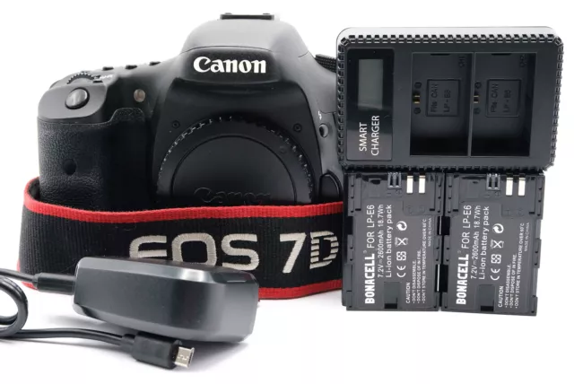 Canon EOS 7D Digitalkamera Nur Gehäuse 30.000 Auslösungen im guten Zustand