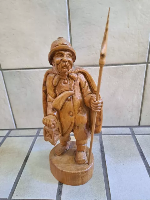 alte Holzskulptur-Holzfigur handgeschnitzt" Nachtwächter"38cm groß