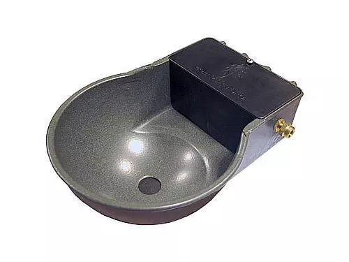 BEBEDERO para caballos de cazoleta. Automático