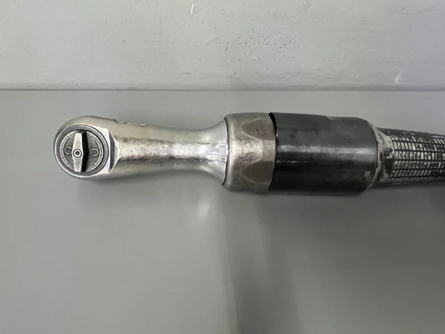 Snap-On 3/8" Drive Reversible Heavy Duty Pneumatic Air Ratchet Far72C 3