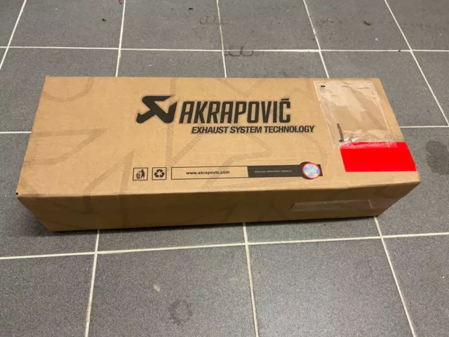 Akrapovic silencieux échappement moto Z400 - ninja 400 titane et carbone neuf