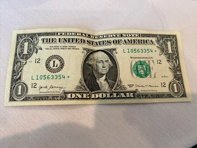 One Dollar star note. Collectible ***