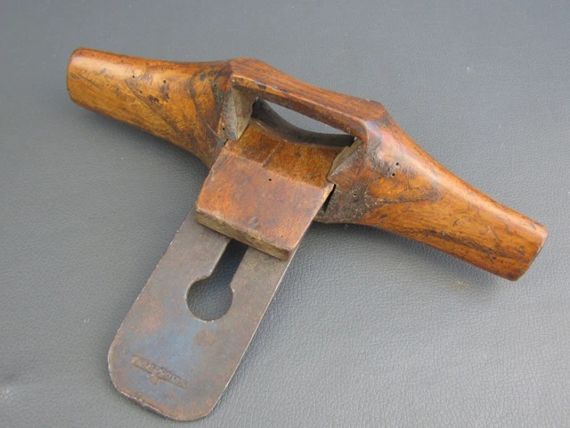 Vintage unusual wooden hollow spoke shave old tool 4