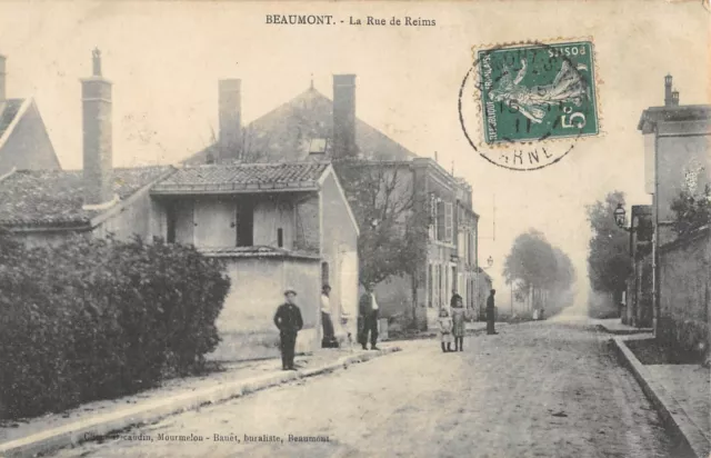 Cpa 51 Beaumont La Rue De Reims