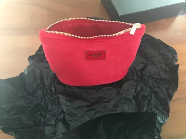 chanel cosmetic bag red leather