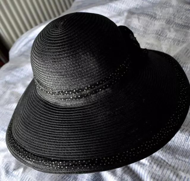 NEW TAGS PER Una Black/Gold Wide Brim Hat Size S/M £9.99 - PicClick UK