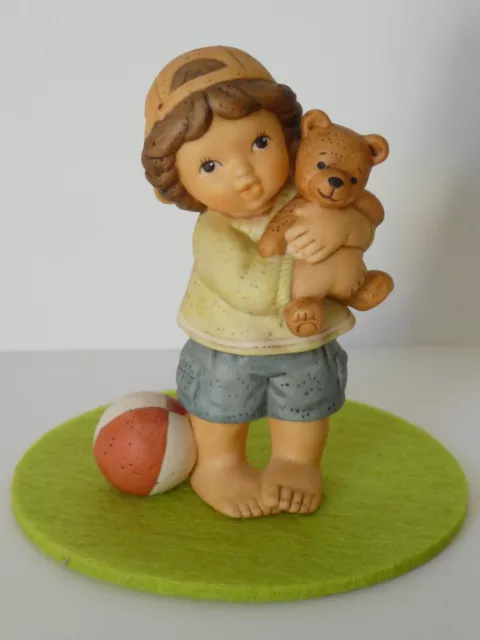 Goebel Figur - Nina Marco - Mein Kuschelbär - Limpke - Kuschelecke -