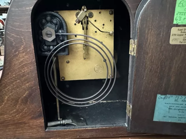 Oak Cased Napoleon Mantle Clock. Good Working Order 3