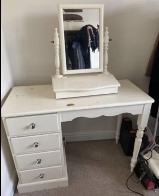 dressing table with mirror