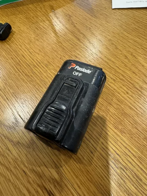 Genuine PASLODE Brand New Lithium Battery 7.2v