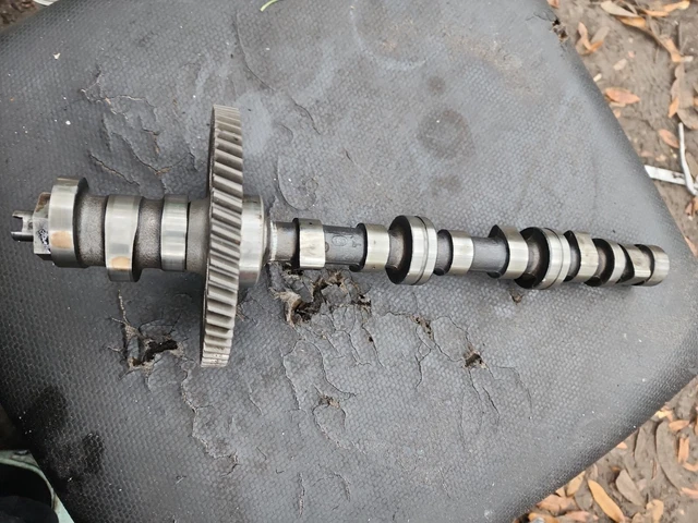 Yanmar 3T75HL CAMSHAFT & GEAR 129350-14100 3 CYL DIESEL