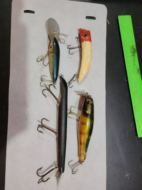LOT OF (2) Vintage Wood Musky Lures Lucky Strike Pflueger Mustang $25.00 -  PicClick