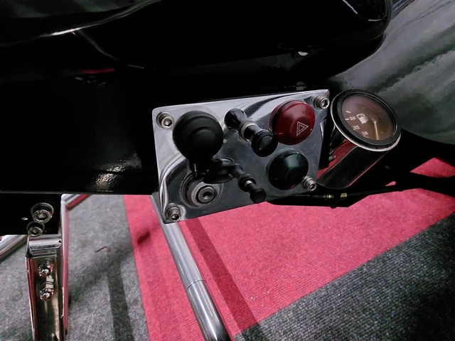 BOOM TRIKE COCKPIT Edelstahl Cockpitverkleidung Schalter Verkleidung ...