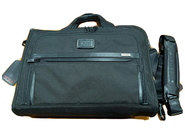 Tumi Alpha Slim Deluxe Portfolio Business Laptop Bag model 117301 Slightly Used