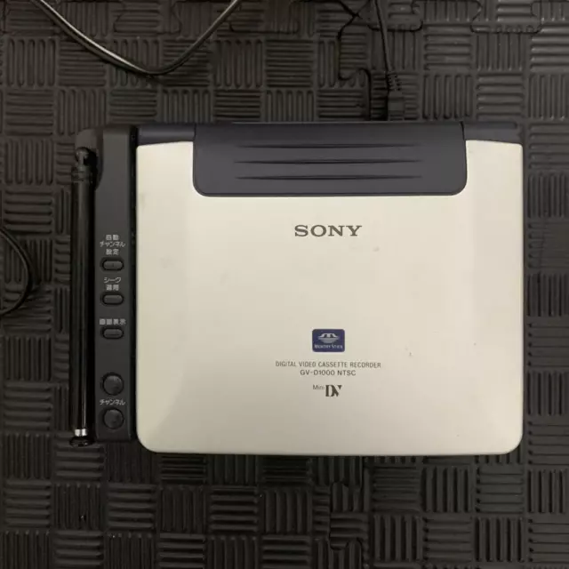 Sony GV-D1000 MiniDV Recorder Portable Digital Video Cassette Player