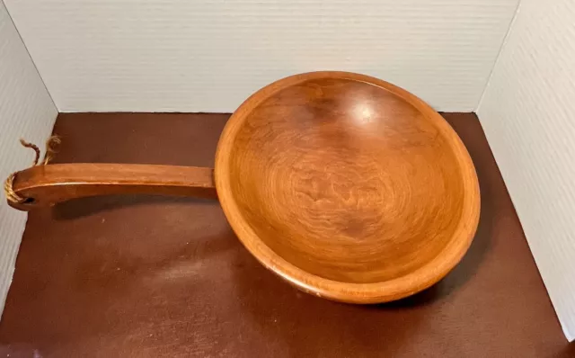 Munising Wooden Bowl with Handle and Peg Feet