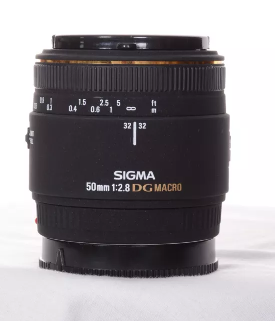 Sigma 50mm f/2.8 EX DG Macro Lens for Sony A Mount