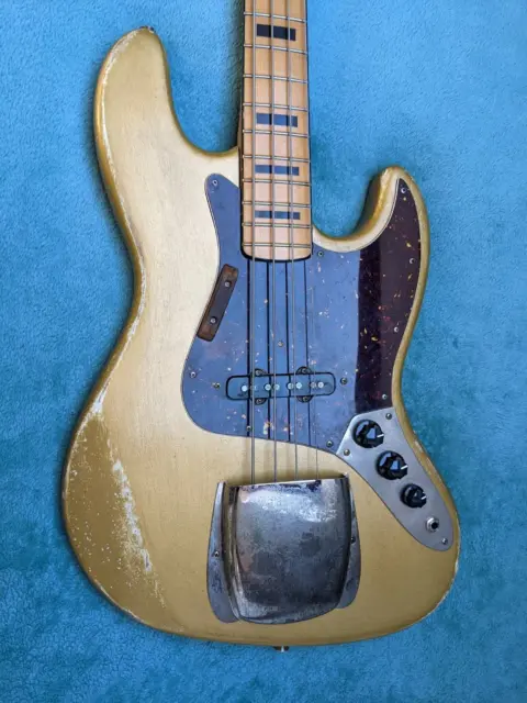 Columbus Jazz Bass - Gold - Original - 1970's - Beautiful - Made in Japan - 2