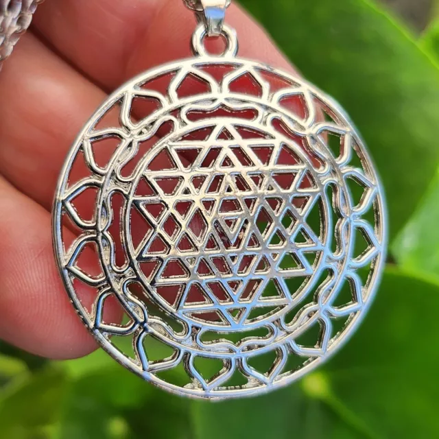 Lotus Yantra Halskette Anhänger Chakra Sri Yantra Kabbalah Meditation Große...