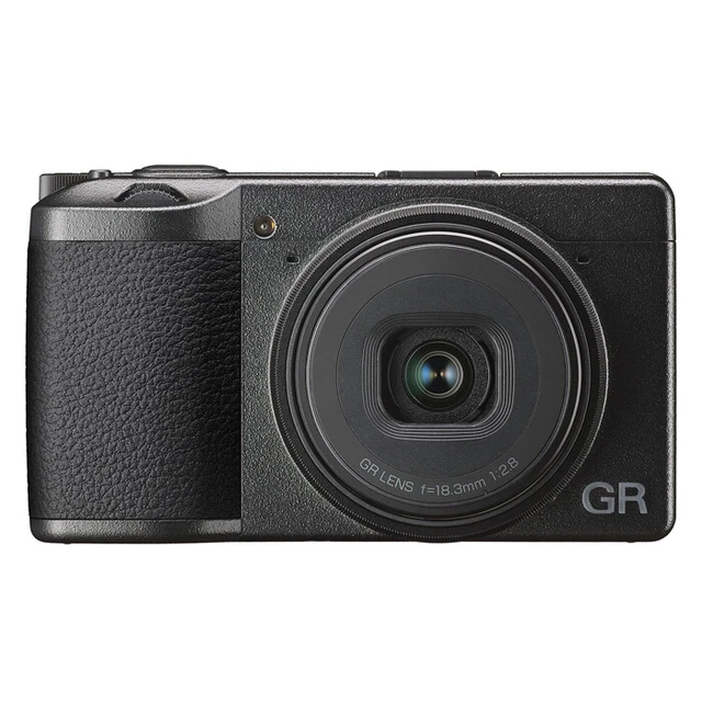 Ricoh GR III Compact Digital Camera 24.2M APS-C CMOS GR 40mm F2.8-16 from Japan
