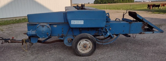 Ford 532 Baler - part out, parts,