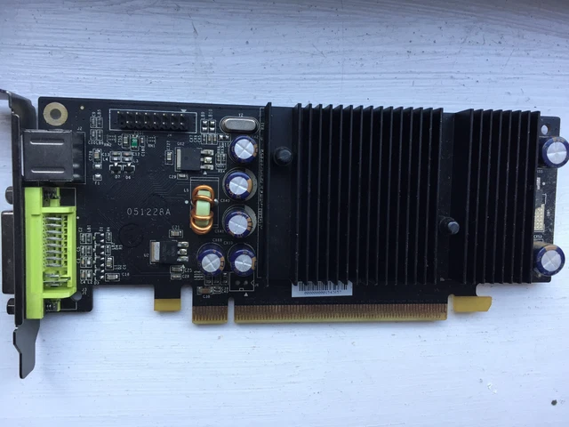 XFX PINE GROUP Nvidia Geforce 7100 Gs Nv44 Ddr3 128 Mb Dvi 5.00