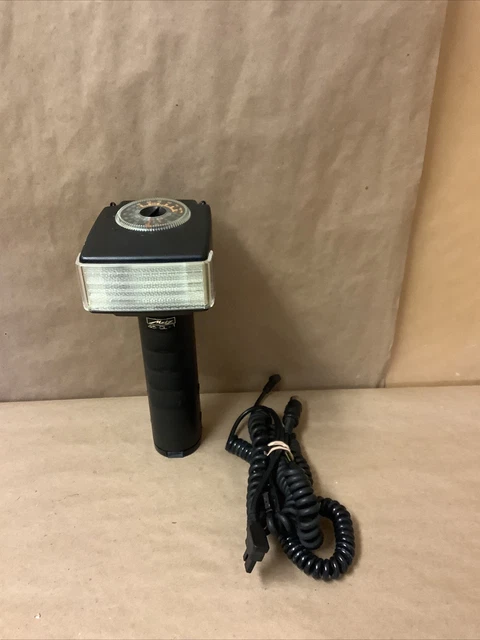 Metz 45 CL-1 Handle Mount Flash Unit With Sync Cord - Black