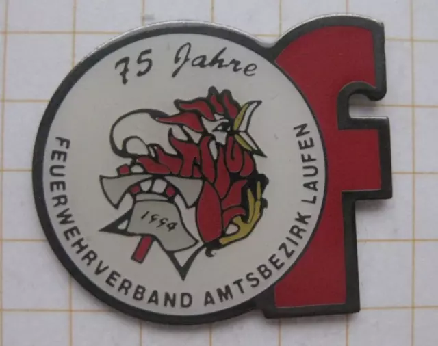 FEUERWEHRVERBAND LAUFEN / DEUTSCHLAND ..................Feuerwehr-Pin (130d)