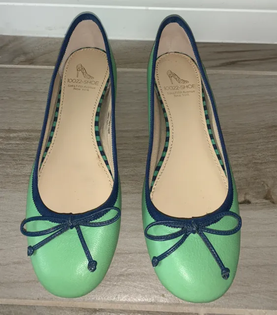 RETAIL $195 10022-SHOE Saks Fifth Avenue Green Leather Bow Ballet Flats ...