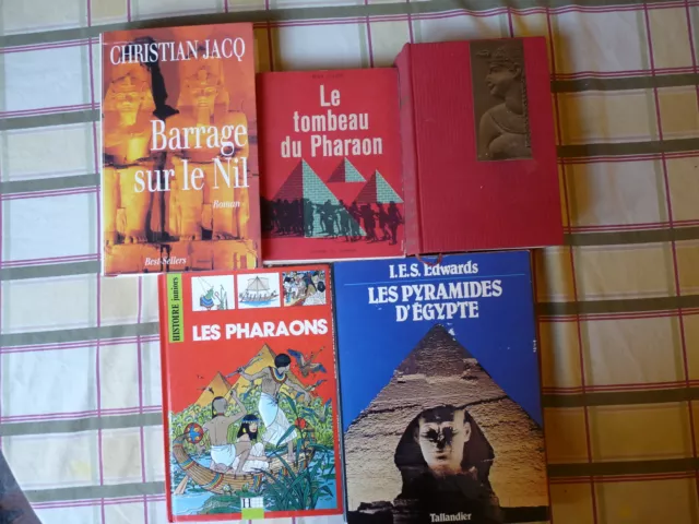 Lote De 5 Libros En Las Faraones Y Egipto